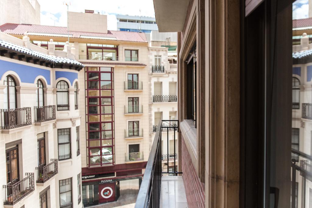The Lucky Flats - Pintor Sorolla Apartment Alicante Ngoại thất bức ảnh