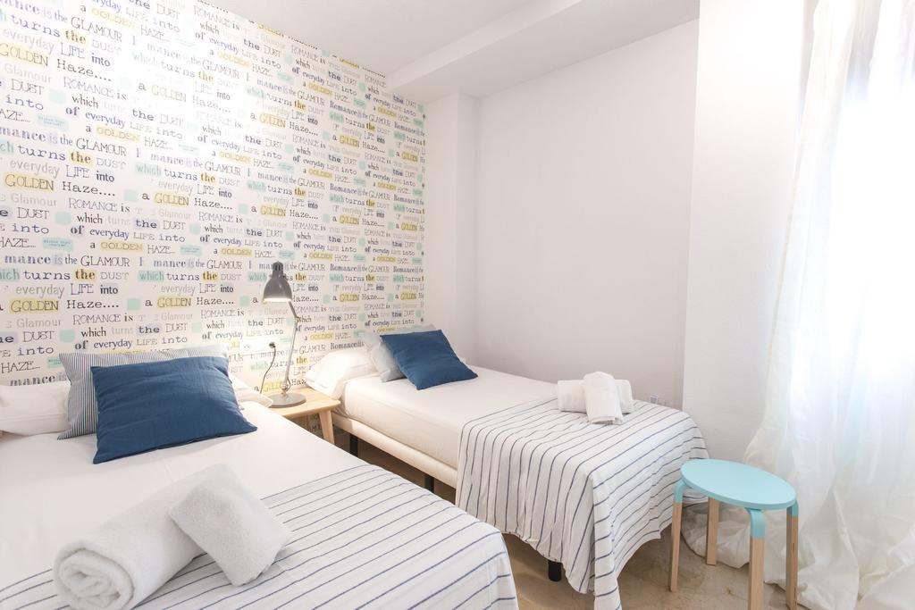 The Lucky Flats - Pintor Sorolla Apartment Alicante Ngoại thất bức ảnh
